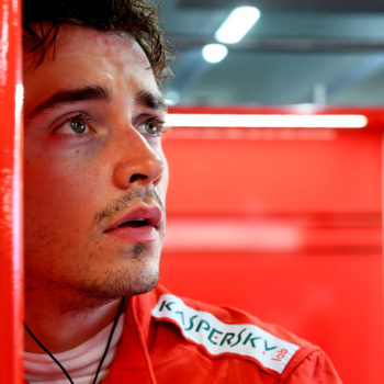 Leclerc: “Potevamo giocarci la vittoria, ho buttato tutto nel cestino. Ma quell’asfalto…”