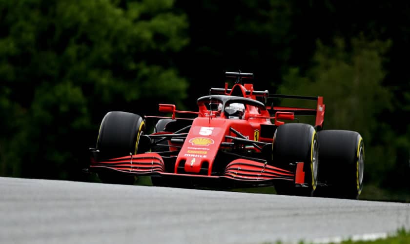 Vettel: “Macchina difficile da guidare, contento di essermi girato una sola volta”