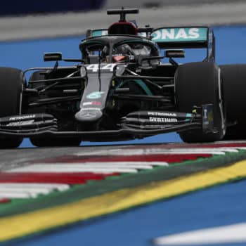 In Austria Hamilton si prende anche le FP2. Volano le Mercedes e le RP, non bene le Ferrari