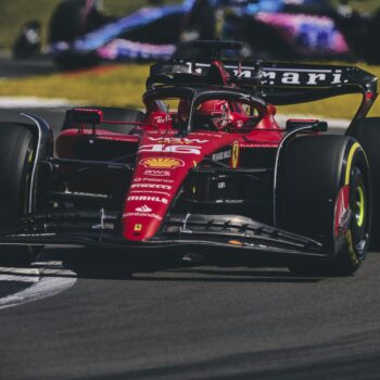 F1, FP3 del GP di Gran Bretagna: Leclerc primo davanti ad Albon in una sessione condizionata dalla pioggia