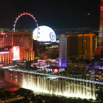 La F1 ha bandito blu, rosso e giallo da The Sphere durante le sessioni del GP di Las Vegas