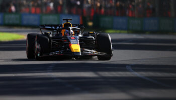 Verstappen si prende anche la pole del GP d’Australia! 2° uno stoico Sainz