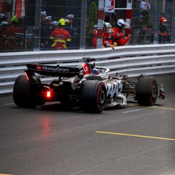 F1, le Haas sono state squalificate dopo le qualifiche del GP di Monaco: partiranno dai box