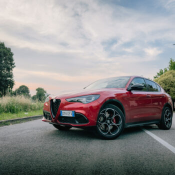 L’Italia non è un Paese per l’Alfa Romeo Stelvio Veloce da 280 CV