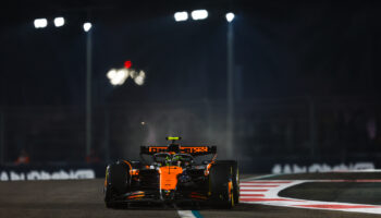 Norris in pole nelle qualifiche del GP di Abu Dhabi davanti a Piastri. 3° Sainz, Leclerc partirà ultimo