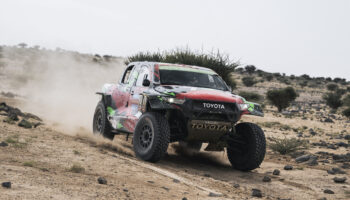 Al Rajhi e Sanders vincono la Stage 4, quella in cui sono arrivati i primi problemi anche per Al-Attiyah