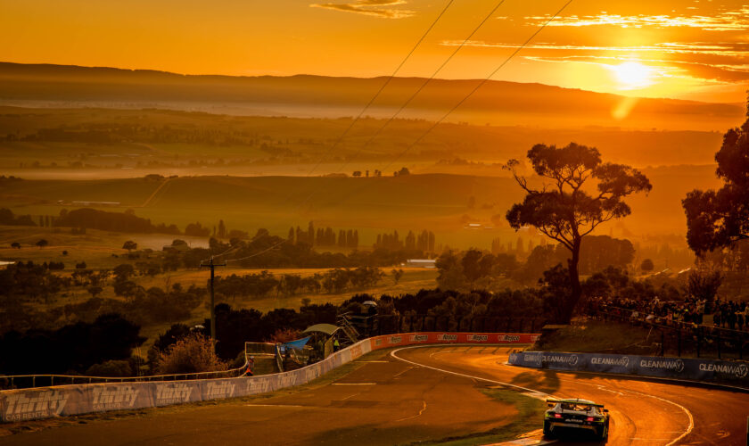 Info, orari, entry list e dove vederla in TV: guida alla 12 Ore di Bathurst 2025