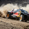 La Stage 1 della Dakar va a Quintero e Sanders. 7° Sainz, Al-Attiyah e Loeb giocano con la strategia