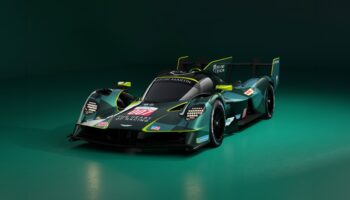 Aston Martin Valkyrie WEC